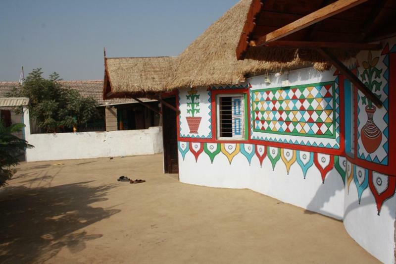 Hodka Rann Bhumi Homestay Resort מראה חיצוני תמונה